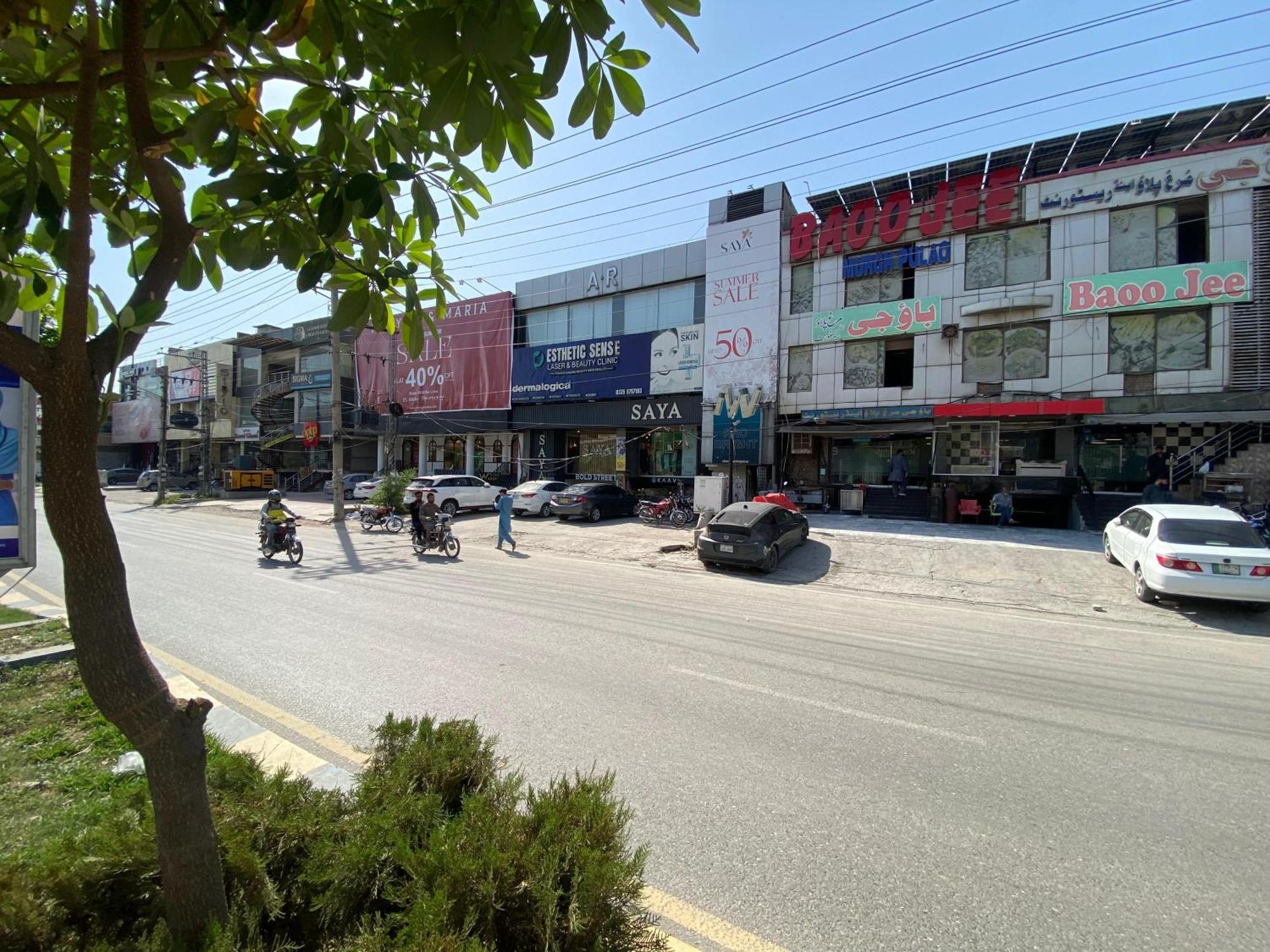 Baoo Jee Hotel Islamabad Rawalpindi Exterior photo